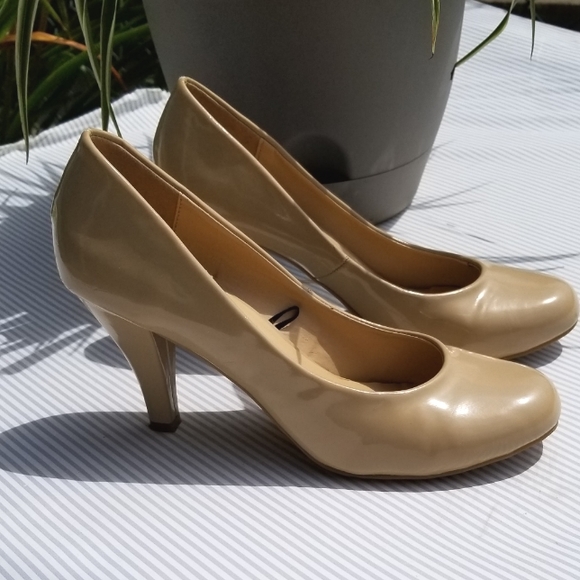Forever 21 Shoes - F21 Nude heels